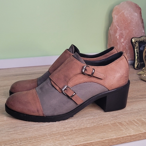 Women's Tan and Gray Leather Buckle Shoes Chunky Heel Grandpacore 39 - Picture 9 of 13